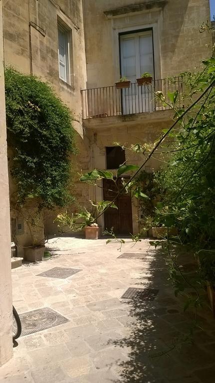 Casa Dei Carretti Apartamento Lecce Exterior foto